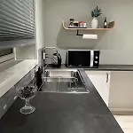 Penzion Cozy Basement In 3*